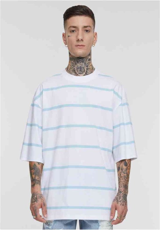 Urban Classics - Oversized Sleeve Modern Stripe Dames T-shirt - Wit/Blauw