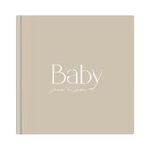 Writemoments - Babyboek 'Baby, jouw eerste jaar' - matte omslag - neutraal - eerste jaar boek - babyboek - 0 tot 1 jaar - zwanger cadeau - kraamcadeau