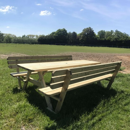 Foto: Picknicktafel 240 cm king 4 cm dikte met rugleuningen