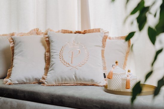Embroidered pillow / personalised pillow / monogram pillow / decorative cushion 40x 40 beige velvet letter P