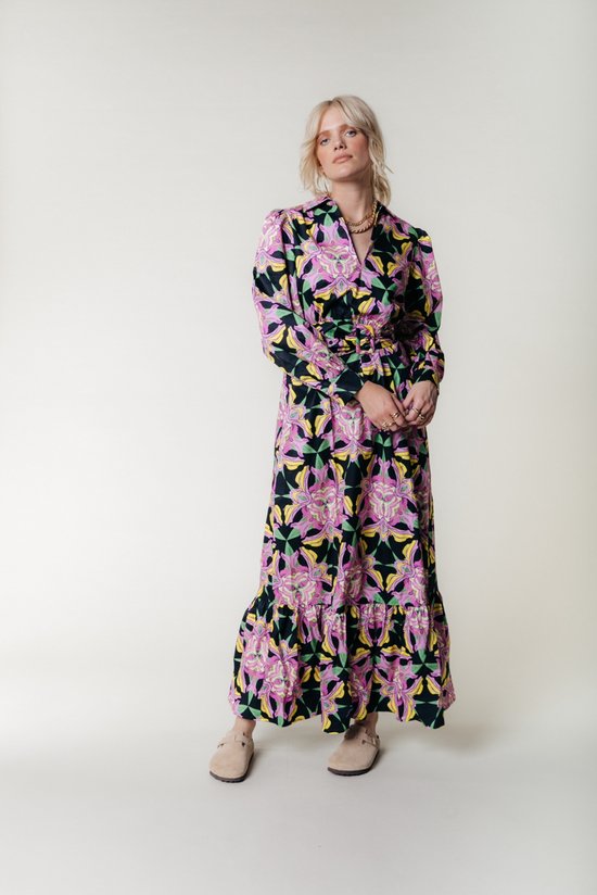 Colourful Rebel Davina Graphic Flower Maxi Dress LS - M
