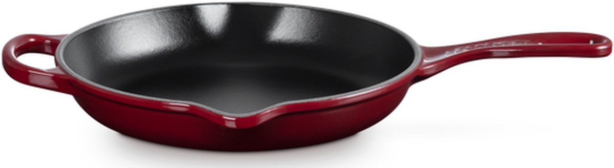 Bol.com Le Creuset Skillet Signature - Garnet - Ø 23 cm - Geëmailleerde Anti-aanbaklaag - Duurzaam, Vaatwasserbestendig en Ideaa... aanbieding