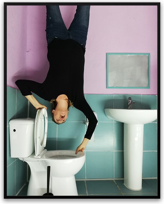 Hilarische Toilet Fotolijst met glas 50 x 70 cm - Prachtige kwaliteit - WC - Canvas - Grappige Poster - Foto op hoge kwaliteit uitgeprint
