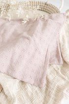 Swaddle xl 120x120 cm - oud roze - broderie - baby - hydrofiele doek natural - babyuitzet