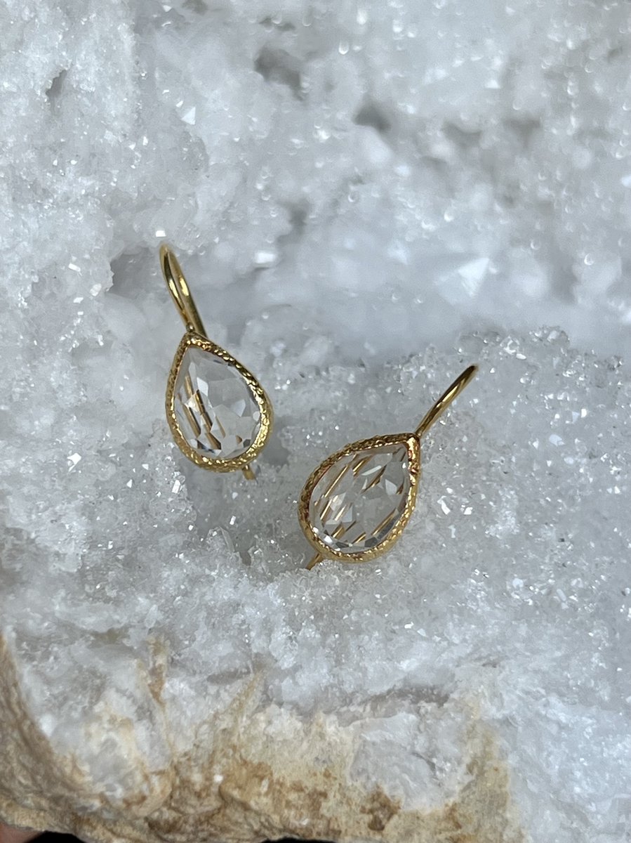 I'M ME JEWELLERY - oorbellen - heldere kwarts edelstenen - verguld 24 karaats vermeil goud