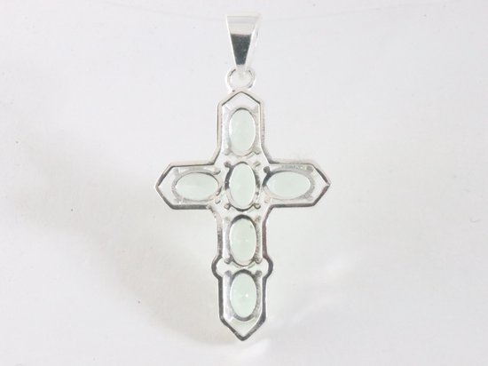 Pendentif croix en argent avec améthyste verte