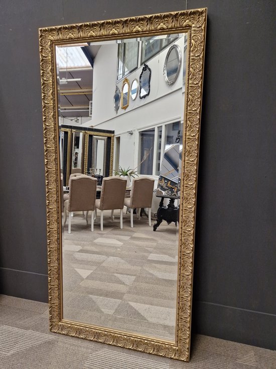 Barokke spiegel Sergio Burned goud