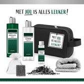 Geschenkset "Met Jou Is Alles Leuker!" - 6 Producten - 630 Gram | Giftset voor hem - Luxe cadeaubox man - Vaderdag - Verjaardag - Wellness - Pakket - Cadeau set - Vader - Broer - Vriend - Collega - Groen - Toilettas