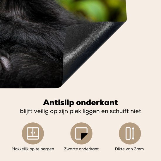 KitchenYeah® Inductie beschermer 76x51.5 cm - Close-up jonge gorilla - Kookplaataccessoires - Afdekplaat voor kookplaat - Inductiebeschermer - Inductiemat - Inductieplaat mat