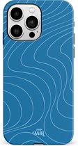 xoxo Wildhearts Catching Flights Blue - Single Layer - Hoesje geschikt voor iPhone 14 Pro case - Siliconen hoesje met golven print - Hardcover - Beschermhoes - Optimale bescherming - Blauw