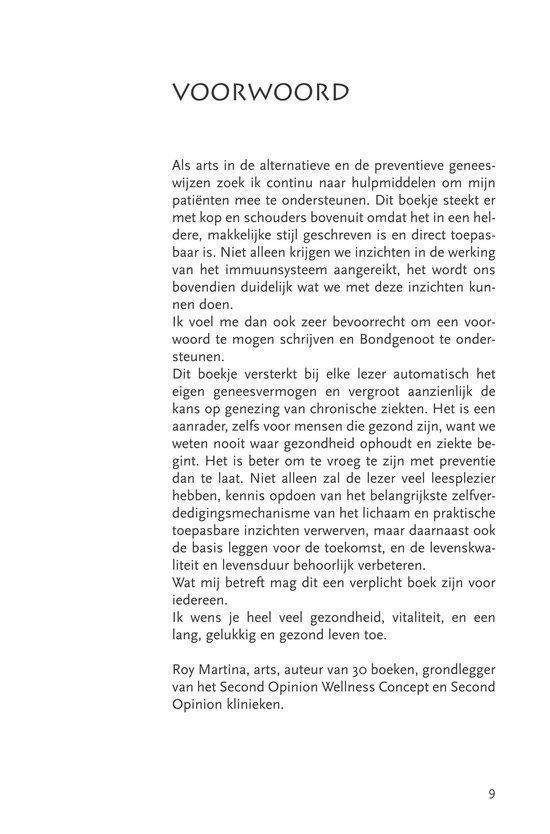 Tekstpagina met titel 'VOORWOORD' en alinea's tekst door Roy Martina.