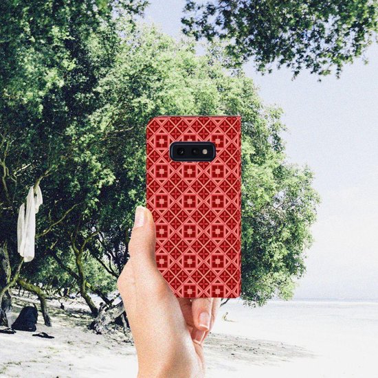 Coque Samsung Galaxy S10e Uniek Stand Batik Rouge