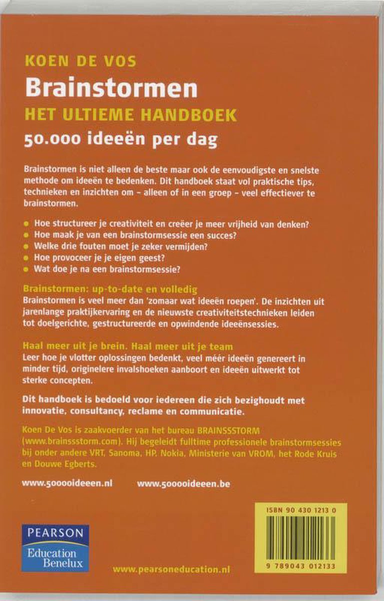 Achterkant van het boek 'Brainstormen' door Koen de Vos met de ondertitel 'Het Ultieme Handboek, 50.000 ideeën per dag!' en informatie over de inhoud.