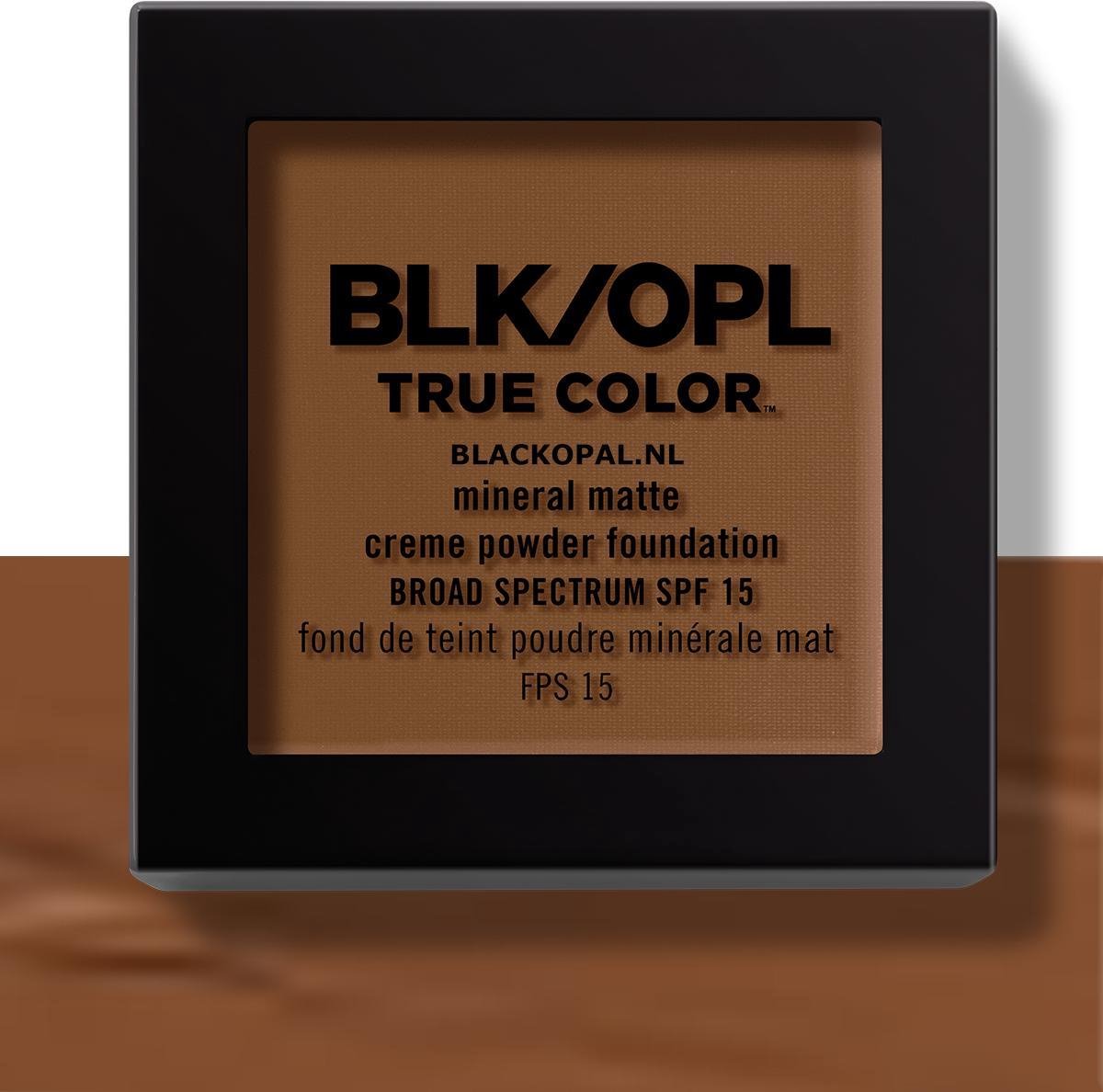 Black Opal True Color Mineral Matte Crème-to-Powder Foundation SPF15 – Hazelnut  (520) – met Shade ID - Black Opal