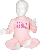 Fun2wear Pyjama SSSHT! IK KIJK VOETBAL Roze maat 128