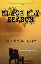 Boekomslag van "Black Fly Season" door Giles Blunt, met een houten stoel op een steiger.