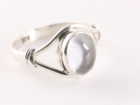 Opengewerkte zilveren ring met bergkristal - maat 20.5