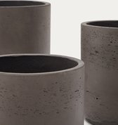 Kave Home - Set van 3 grijze bloempotten Sintina van cement en glasvezel Ø 23 cm / Ø 27,5 cm / 32 cm