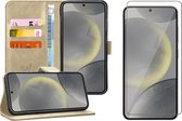 Hoesje geschikt voor Samsung Galaxy S24 Plus - Screenprotector Glas - Portemonnee Book Case Goud