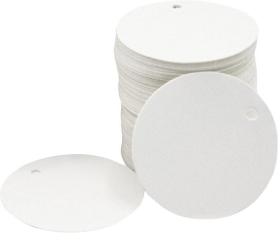 Labels - set van 100 labels rond wit 4x4 cm. - stevig karton - prijslabels - cadeaulabels - met voorgestanst gaatje