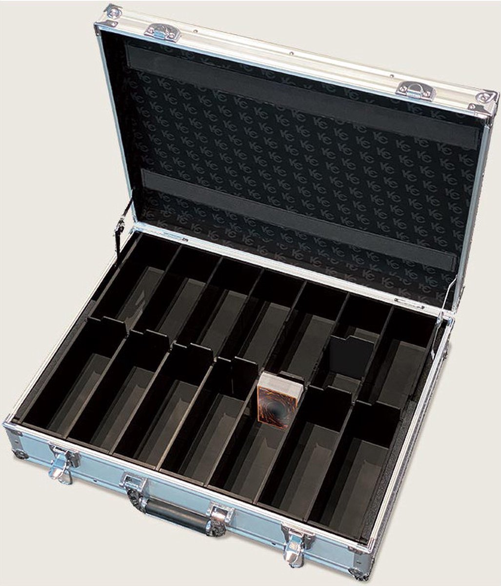 Yu-Gi-Oh Card OCG 25th Anniversary Ultimate Kaiba Briefcase Set