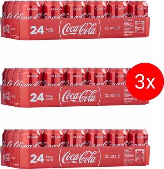 Verpakking met drie rijen van 8 rode Coca-Cola blikjes. De verpakking toont '24 Coca-Cola CLASSIC 330ml' en een rode cirkel met '3x'.
