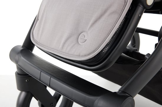 Mutsy Evo 3-in-1 Kinderwagen - Snel Opvouwsysteem - Lichtgewicht Frame - Concrete van Mutsy — afbeelding 2