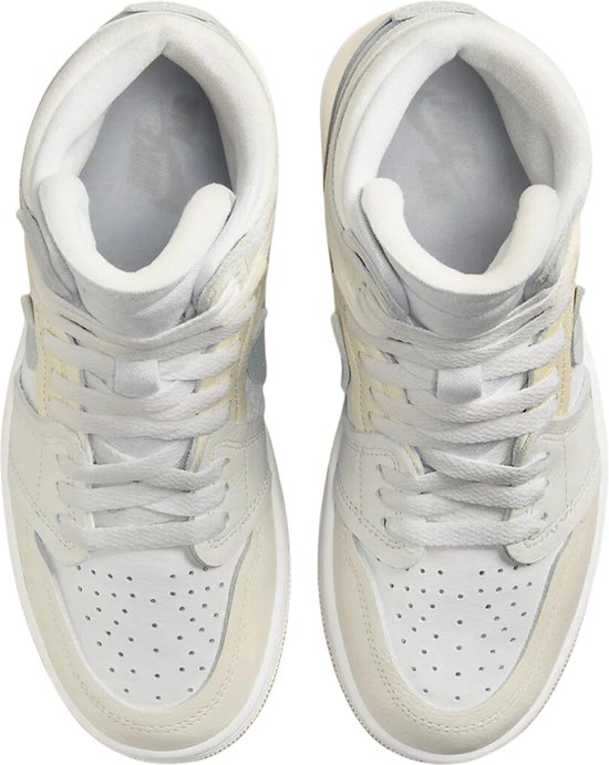 Nike Air Jordan 1 MM High Maat 41 Dames Sneakers Wit Licht Geel bol