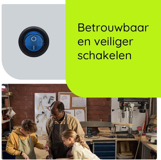 Blauwe ronde wipschakelaar. "Betrouwbaar en veiliger schakelen."