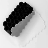 Go Go Gadget - IJsblokjes vorm - Honeycomb - Honingraat - Hexagon blokjes - Mal voor 37 ijsblokjes - Inclusief deksel - Zomer - Zwart