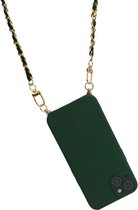 Siliconen hoesje met koord donker groen - donker groen telefoon hoesje - groen/goud cross-body koord - silicone case - afneembare ketting - geschikt voor Iphone 12 t/m 14