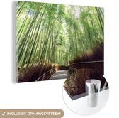 MuchoWow® Glasschilderij 120x80 cm - Schilderij acrylglas - Bamboebosje in Arashiyama Japan - Foto op glas - Schilderijen