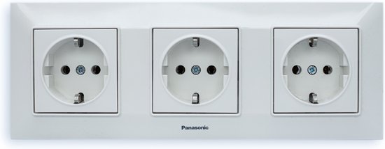 Panasonic-Stopcontact 3 Voudig-Wandcontactdoos-Wit-Randaarde-Compleet-Arkedia Slim Serie