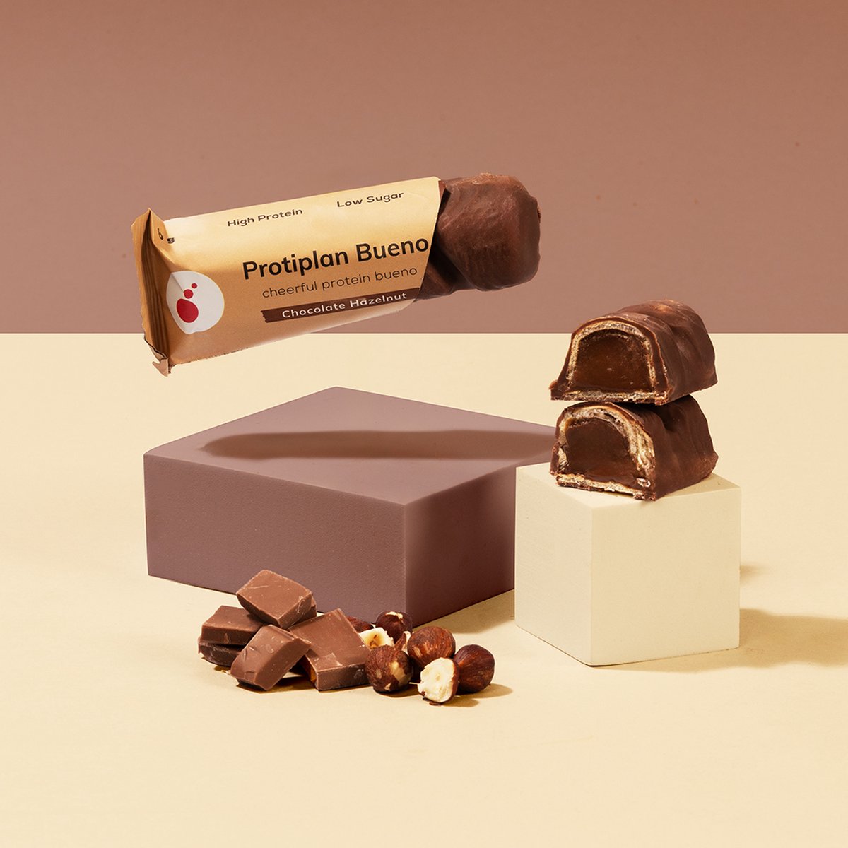 Goedkoopste Protiplan | Bueno Chocolade Hazelnoot | 12 Stuks | 12 x 40 gram | Low carb snack | Eiwitrepen | Koolhydraatarme sportvoeding | Afslanken met Proteïne repen | Snel afvallen zonder hongergevoel!