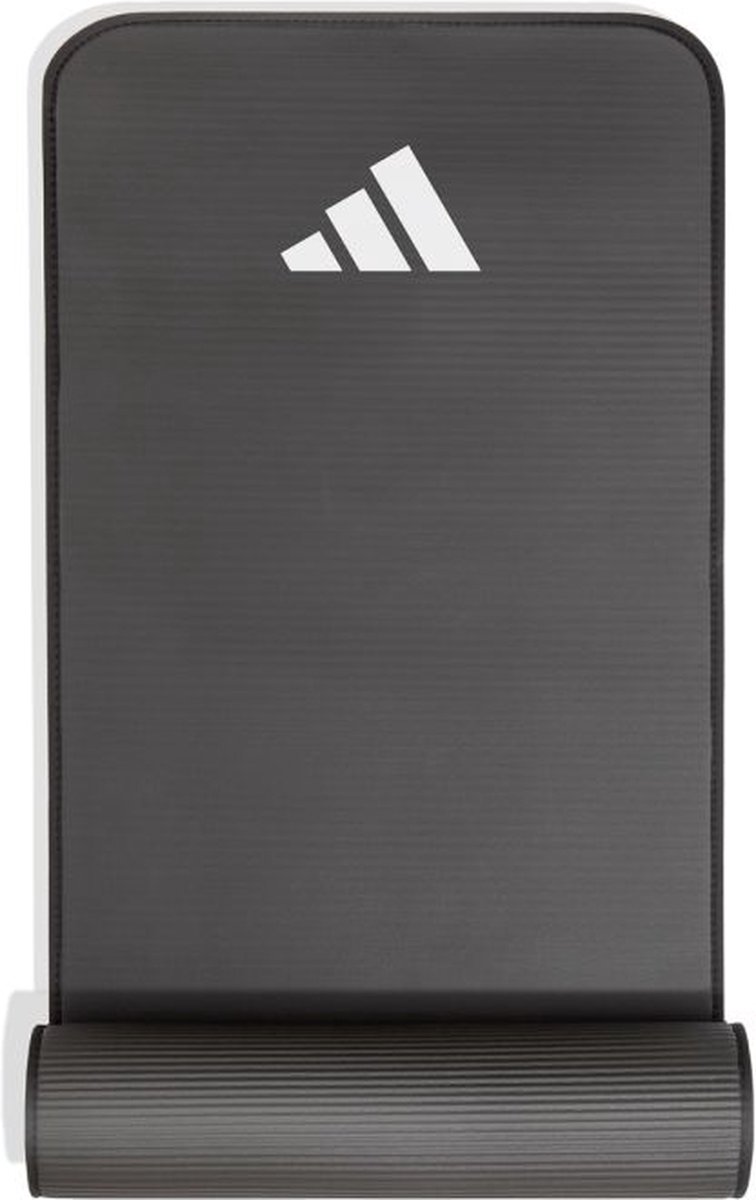 Adidas core training mat zwart 10 mm