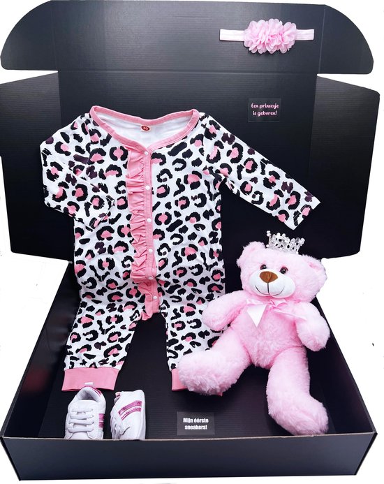Groot kraamcadeau meisje luxe kraamkado met beer, boxpakje, babyschoentjes en leuke... bol