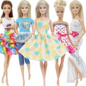 Poppenkleertjes - Geschikt voor Barbie - Set van 5 outfits - Kleding voor modepoppen - Jurk, broek, shirt, rok - Cadeauverpakking