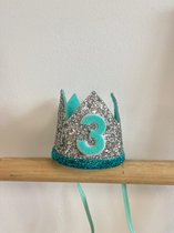 Verjaardagkroon-mint-kroon-3 jaar-derde verjaardag-zilver-kind-fotoshoot-kroon-verjaardag kind