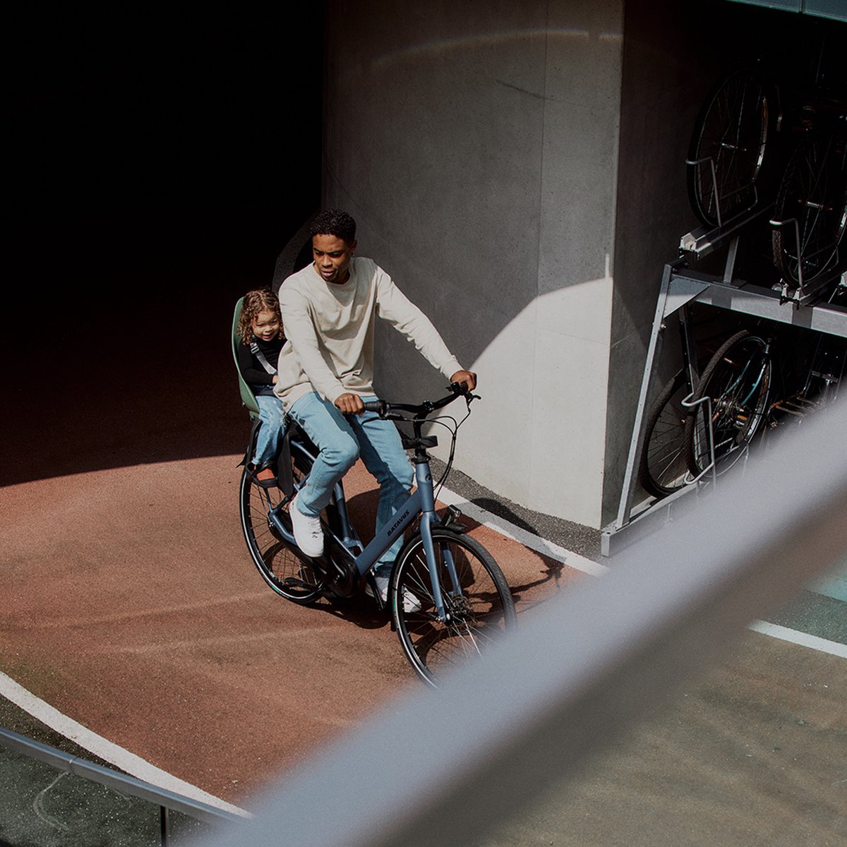 Urban Iki - Veilig kinderzitje voor fiets thumbnail 4