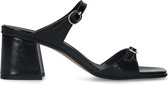 Sacha - Dames - Zwarte leren sandalen met hak - Maat 39
