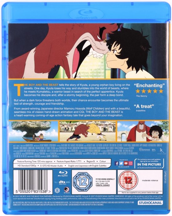 Achterkant van de Blu-ray hoes van 'The Boy and the Beast' met illustraties van een jongen en een beerachtige figuur.