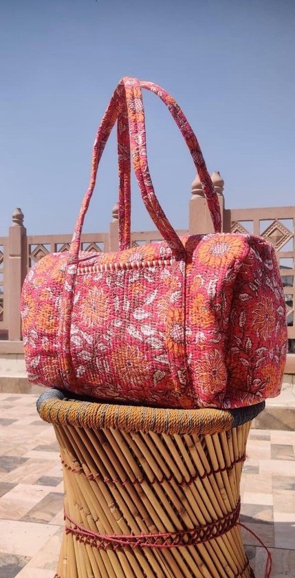 Weekendtas Schoudertas India Luiertas Groot Dufflebag Rood Oranje bloemen bol