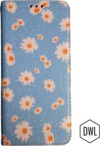 Hoesje voor Samsung Galaxy A51 - Margrietjes bloemen blauw - Wallet book case cover bloemen hoesje - Siliconen binnenkant, Hoesje met leuk printje - met ruimte voor pasje en foto e