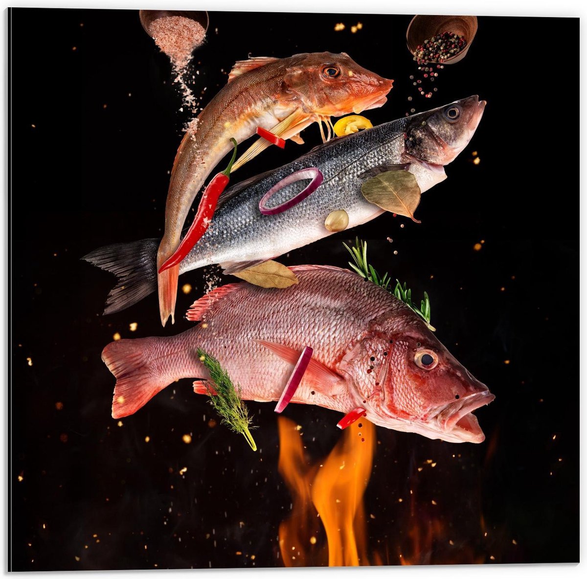 Dibond - Vissen met Specerijen op de BBQ - 50x50cm Foto op Aluminium (Met Ophangsysteem)