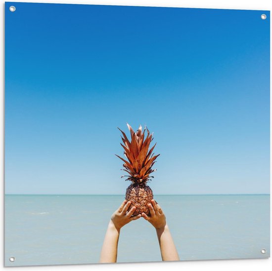 Tuinposter – Gouden Ananas bij Zee - 100x100cm Foto op Tuinposter  (wanddecoratie voor buiten en binnen)