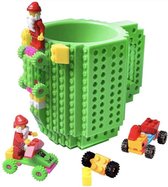 Build on Brick Mug - groen - 350 ml - bouw je eigen mok met bouwsteentjes - BPA vrije drinkbeker cadeau voor kinderen of volwassenen - koffie thee limonade of andere dranken - pennenbeker - creatief accessoire voor op bureau