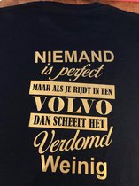 Volvo t-shirt maat S Niemand is perfect Goud