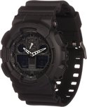 Zwarte G-Shock horloge met analoge en digitale wijzerplaat, grote kast en band.