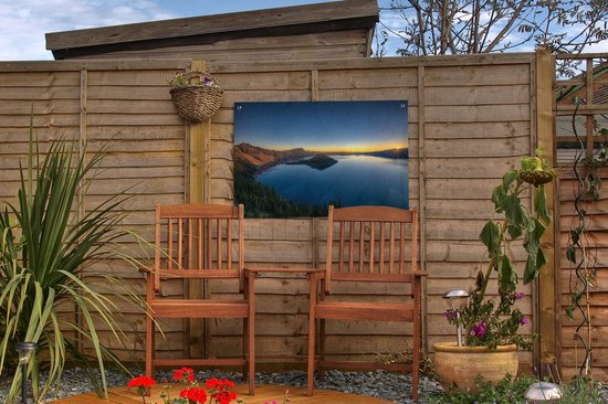 Sunrise over the Crater Lake in Crater Lake National Park Garden affiche 60x40 cm - petit - Toile de jardin / Toile d'extérieur / Peintures pour l'extérieur (décoration de jardin)