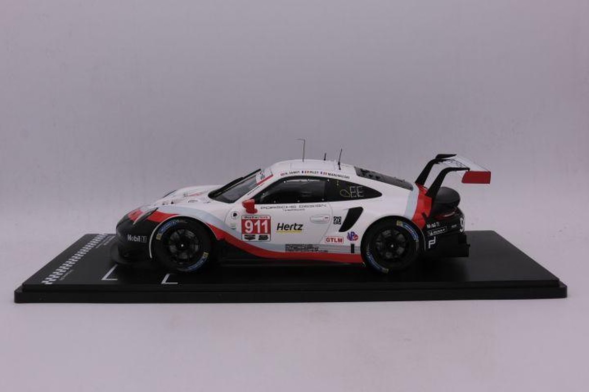 Porsche 911 RSR #93 Porsche GT Team 24h Le Mans 2018 Pilet, Tandy